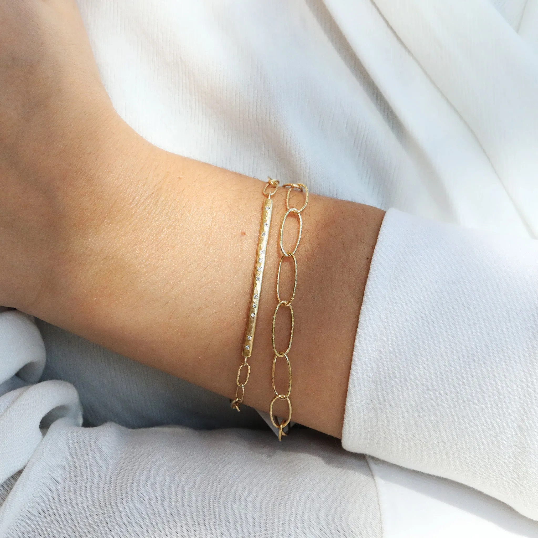 18K Gold Hammered Bar & Bubble Chain Bracelet with Diamond Details