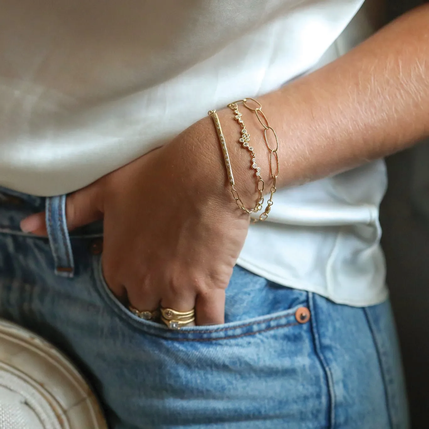 18K Gold Hammered Bar & Bubble Chain Bracelet with Diamond Details