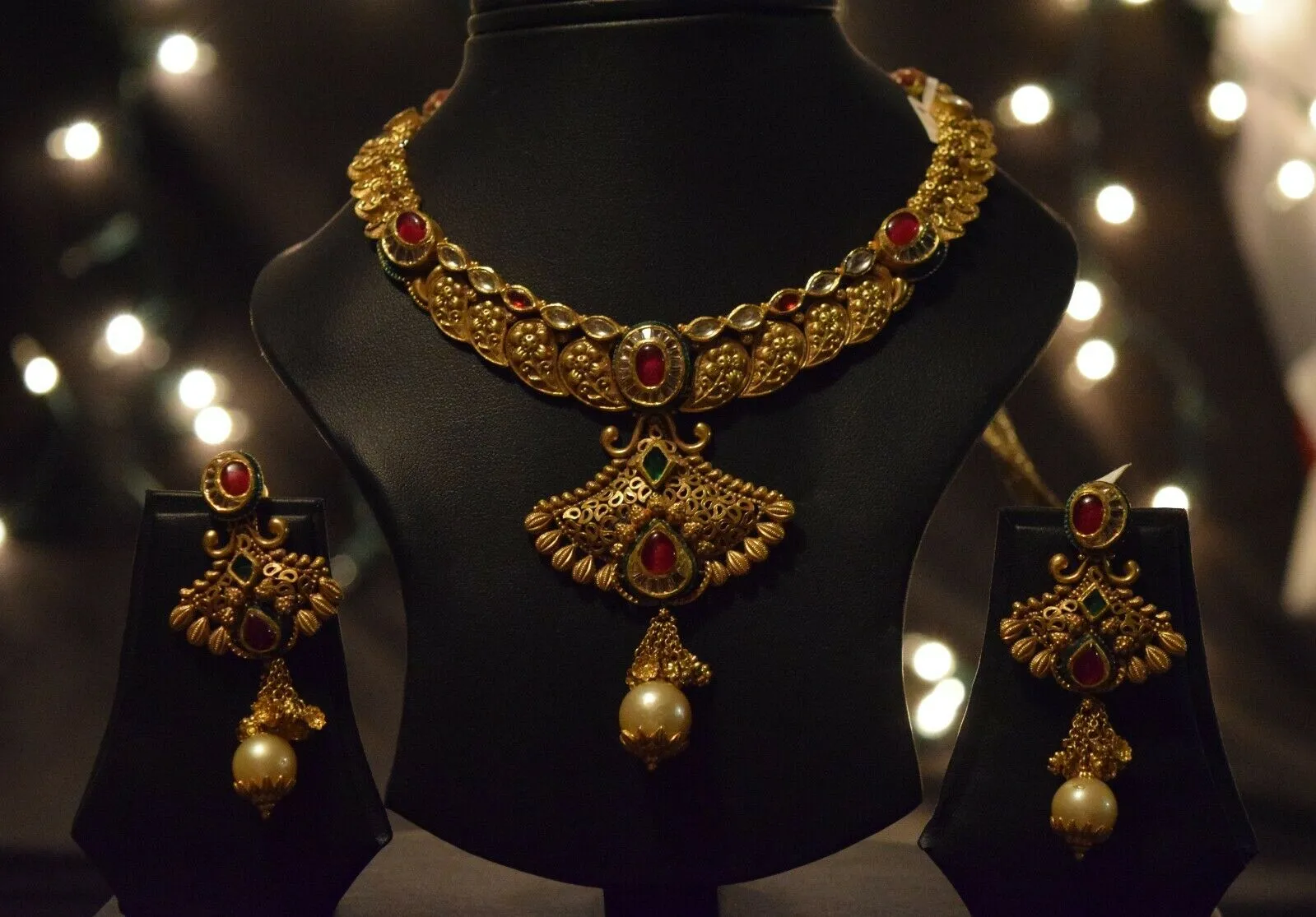 22k Necklace Set Beautiful Solid Gold Ladies Navratan With Enamel LS125