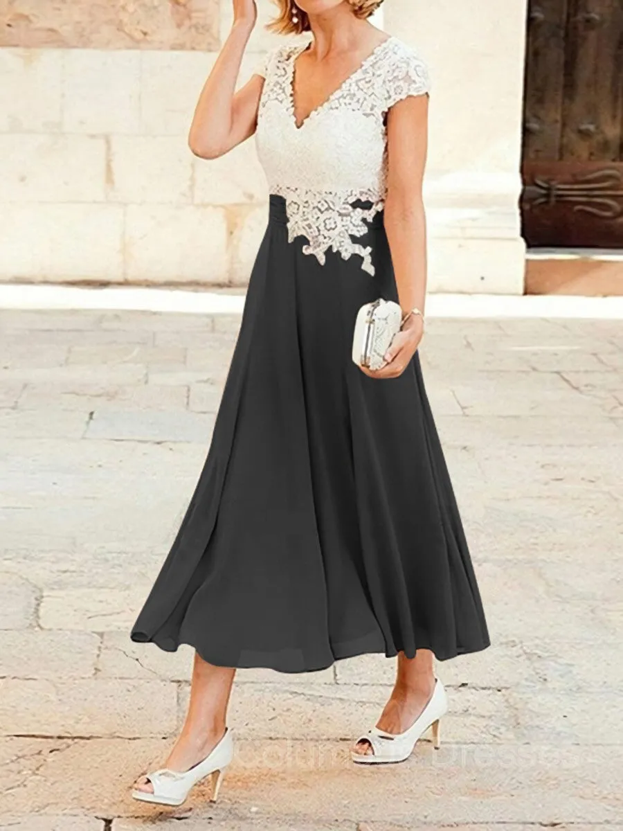 A-Line/Princess V-neck Tea-Length Chiffon Mother of the Bride Dresses With Lace Applique