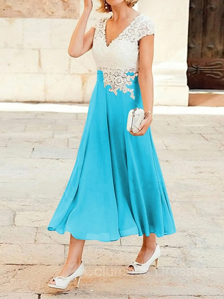 A-Line/Princess V-neck Tea-Length Chiffon Mother of the Bride Dresses With Lace Applique