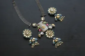 Contemporary Baroque Pearl & Kundan Fusion Sets