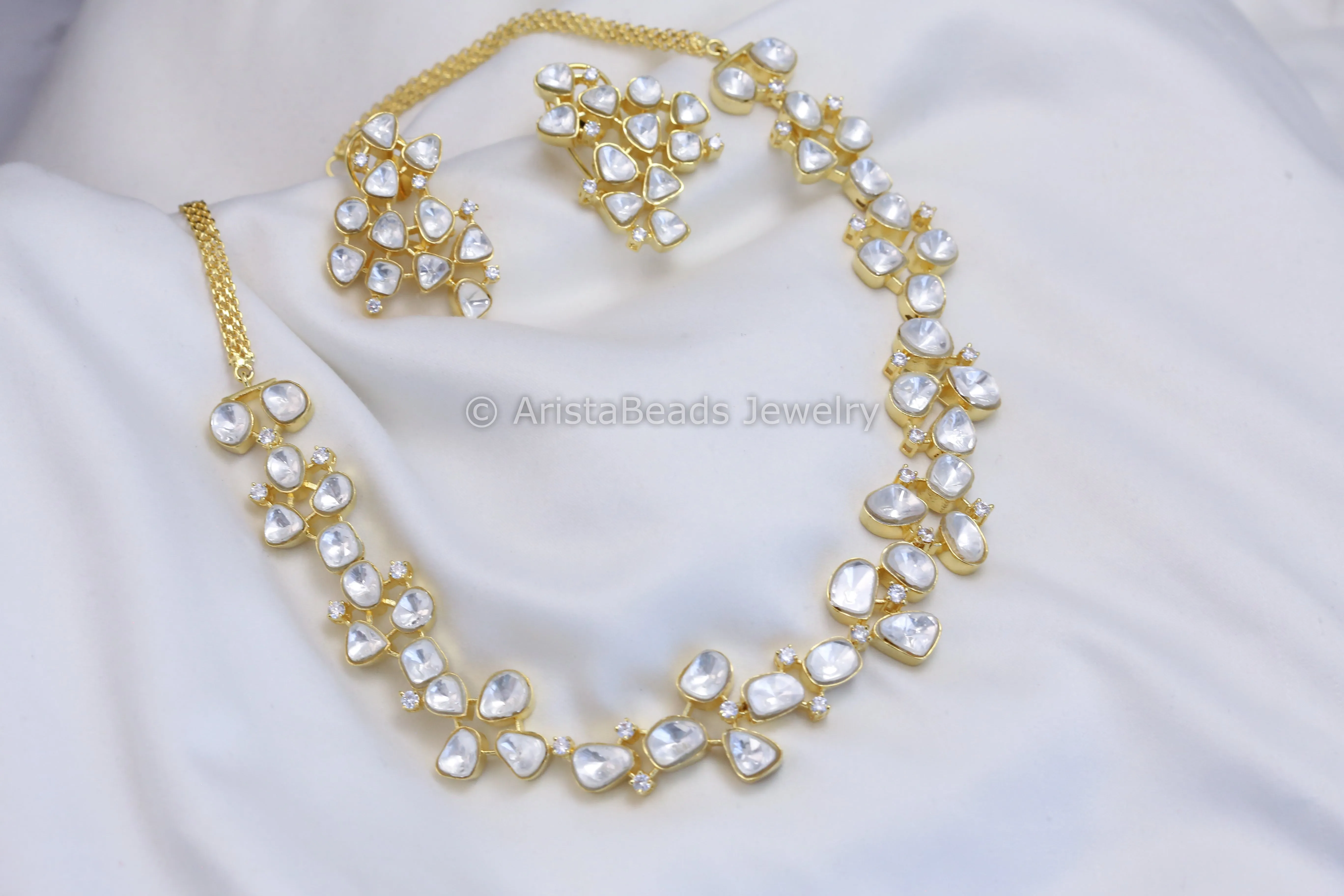 Contemporary Dainty Kundan Polki Necklace Set