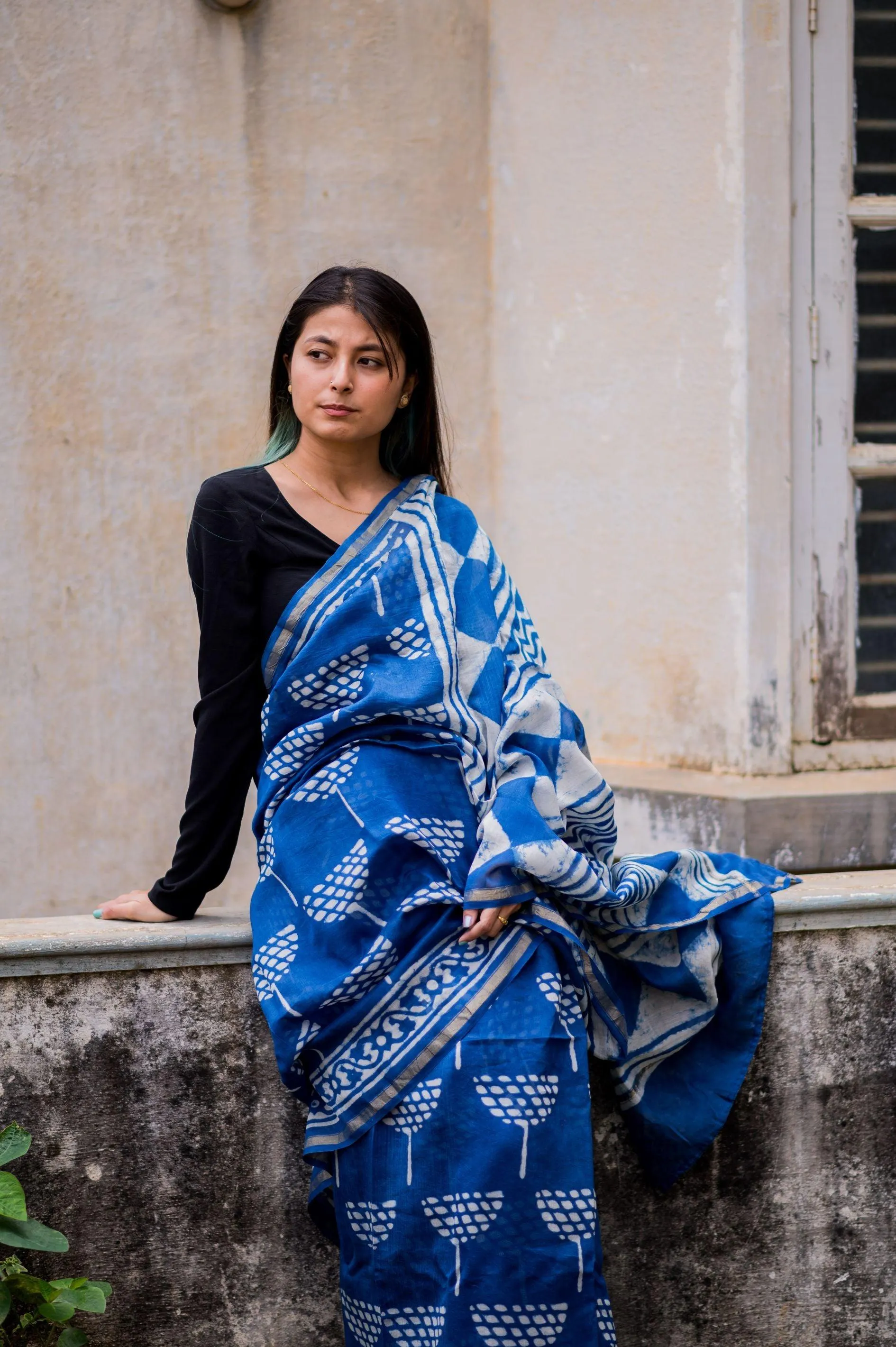 Kaisori Malhar - Dabu Lotus  Indigo Silk Cotton saree