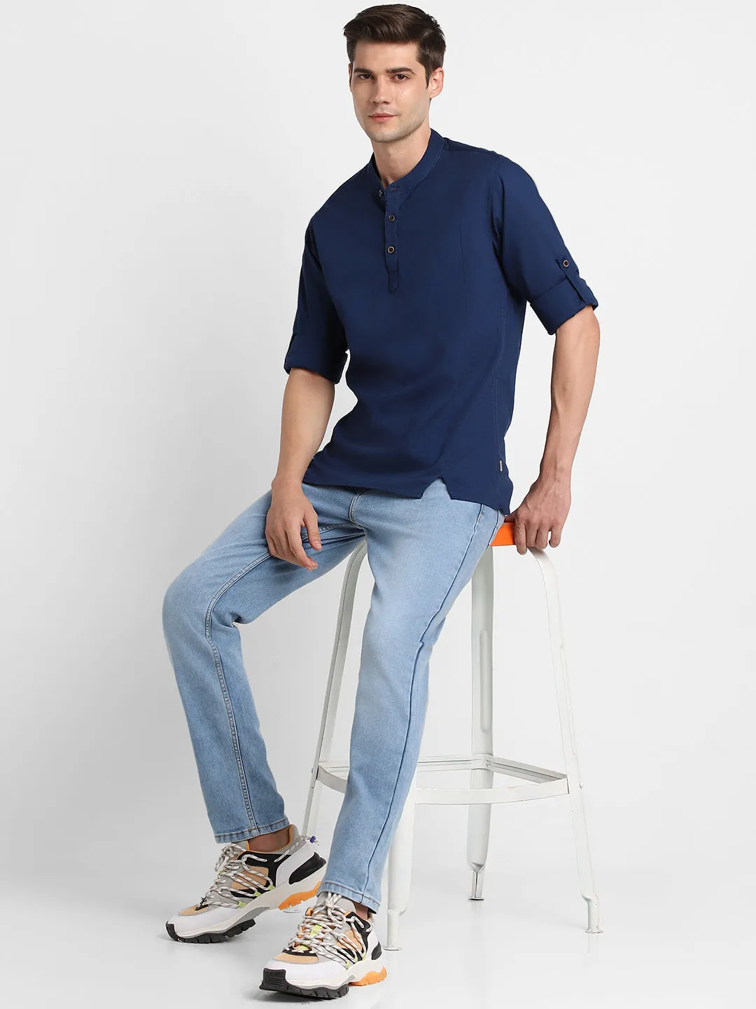 Men's Blue Cotton Full Sleeve Slim Fit Casual Solid Shirt