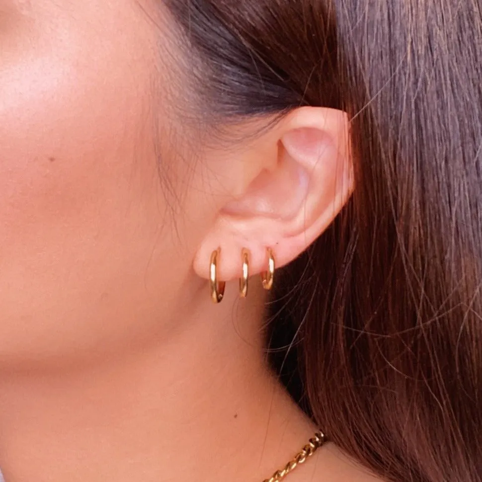 Petite Seamless Ear Hugger Hoop Earrings