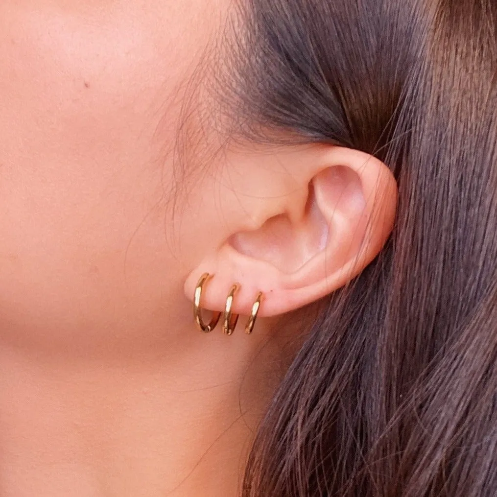 Petite Seamless Ear Hugger Hoop Earrings