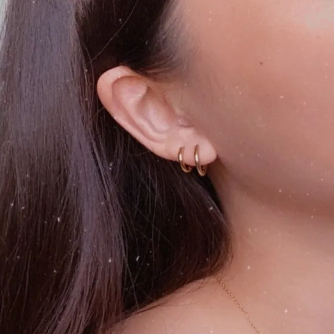 Petite Seamless Ear Hugger Hoop Earrings