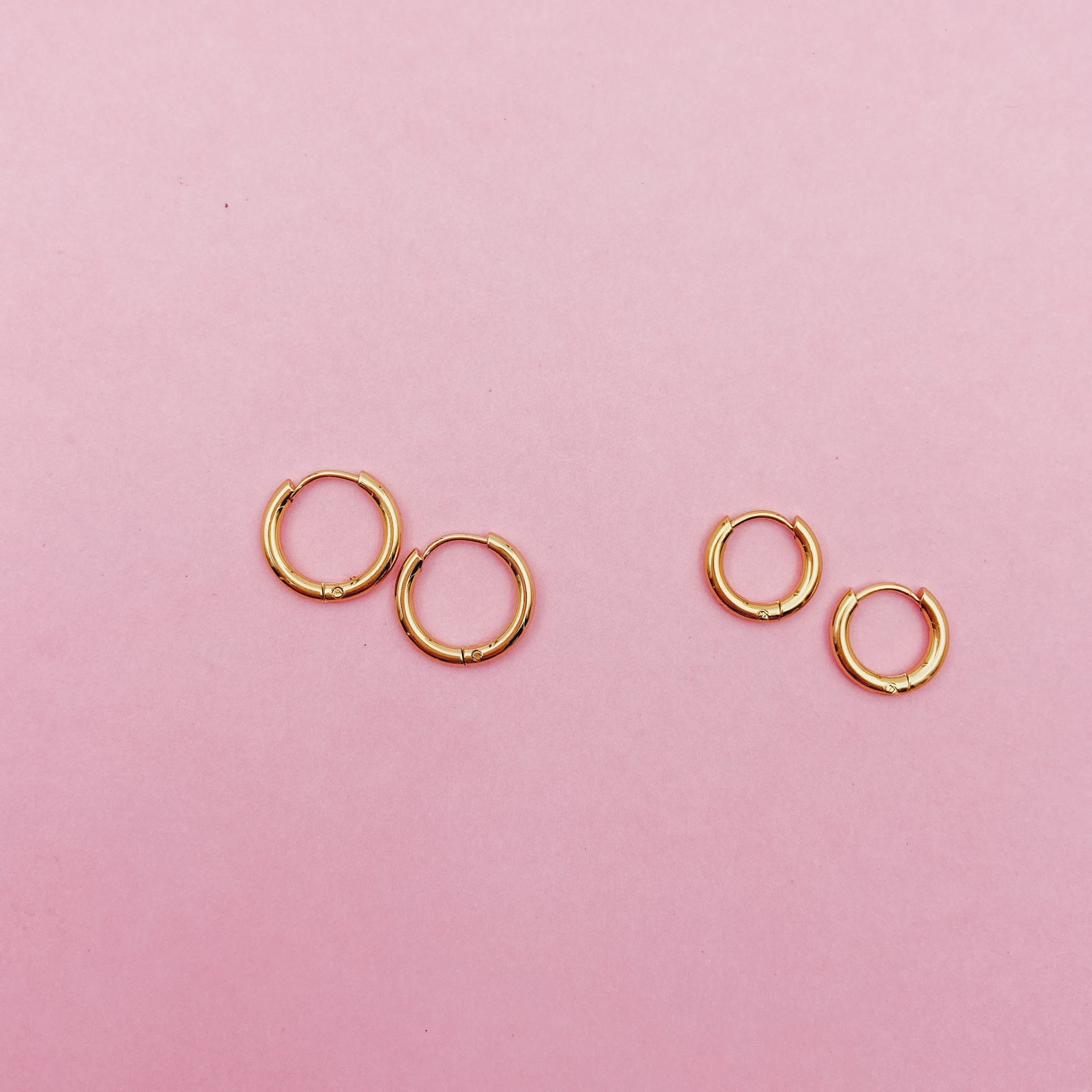 Petite Seamless Ear Hugger Hoop Earrings