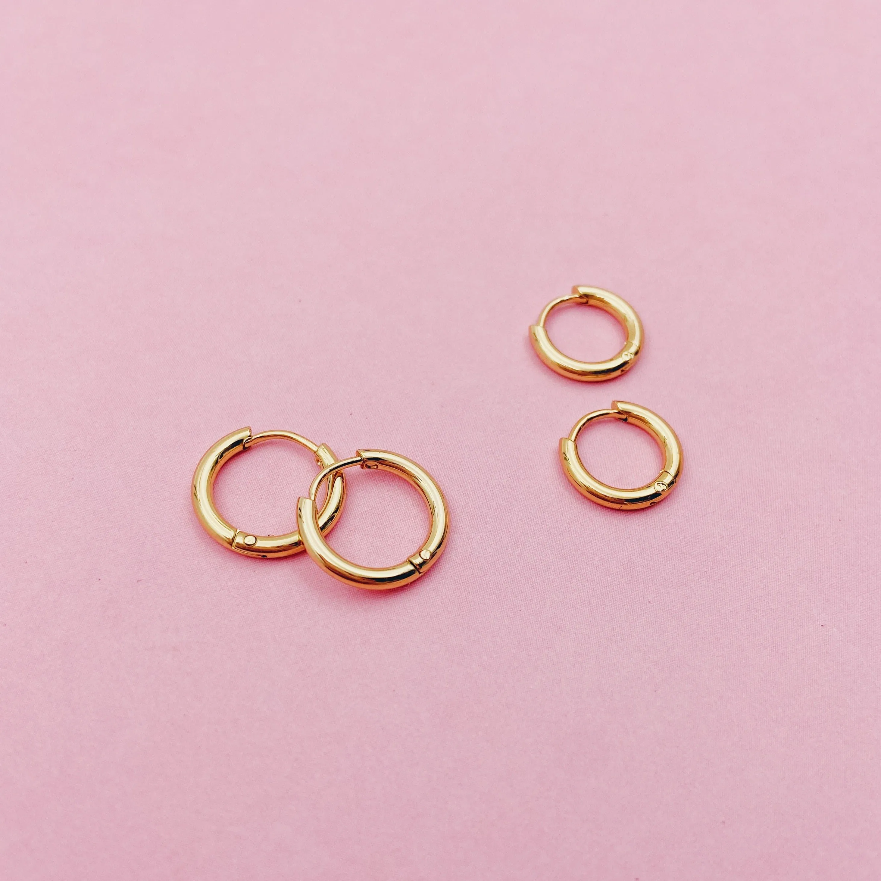 Petite Seamless Ear Hugger Hoop Earrings