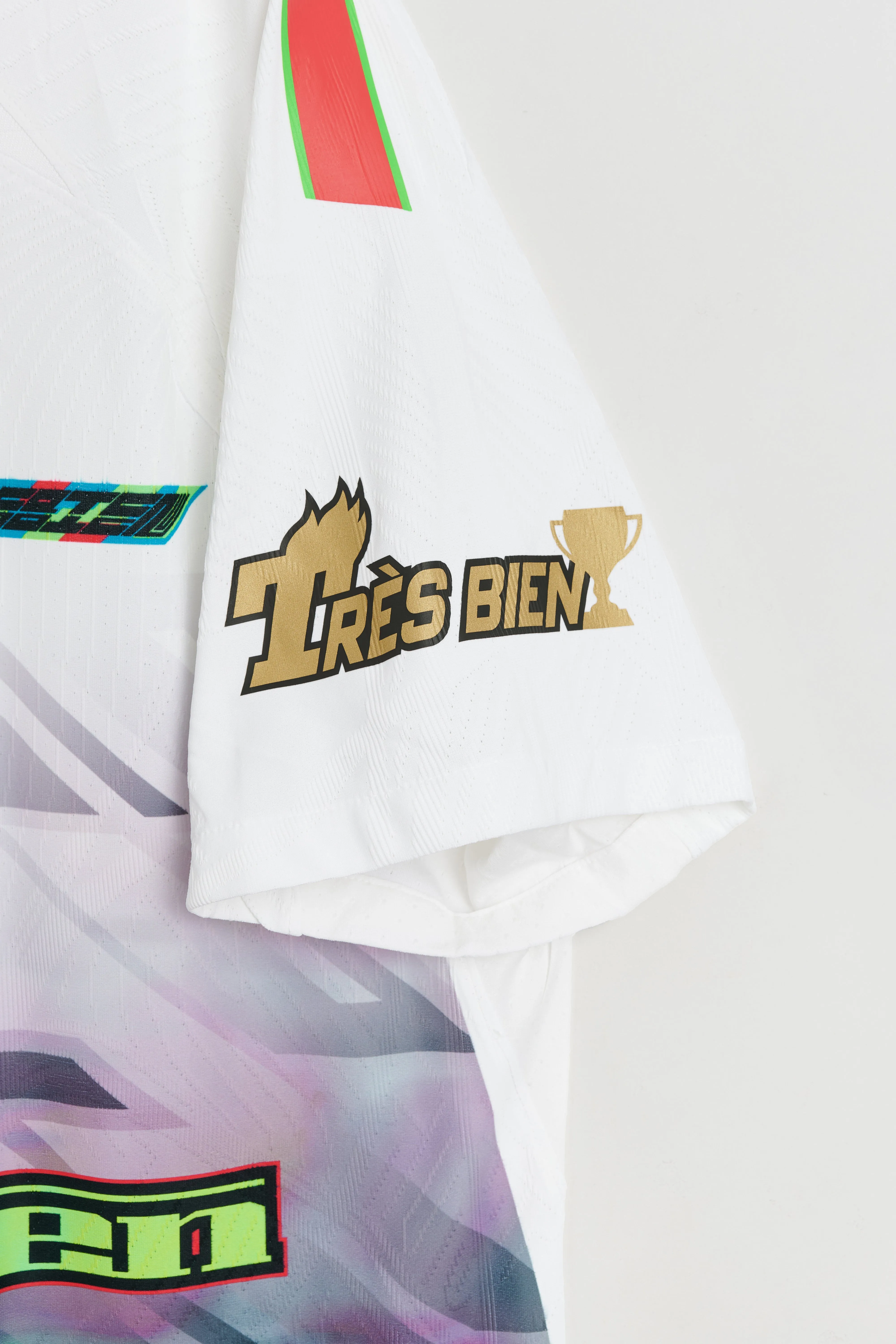 TRÈS BIEN for Nike Vaporknit Home Game Jersey White / Multi