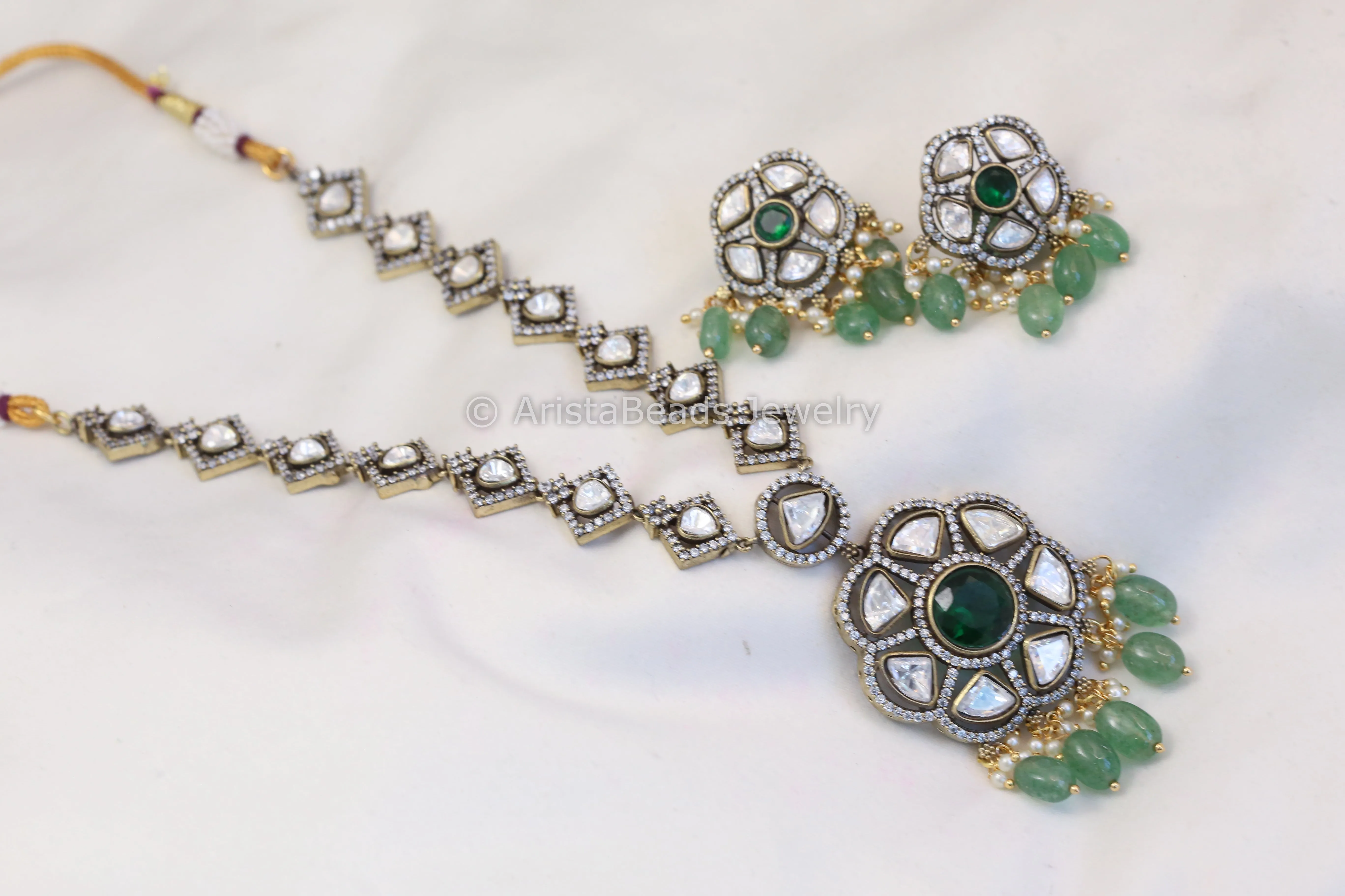 Victorian Uncut Kundan Necklace Set - Green